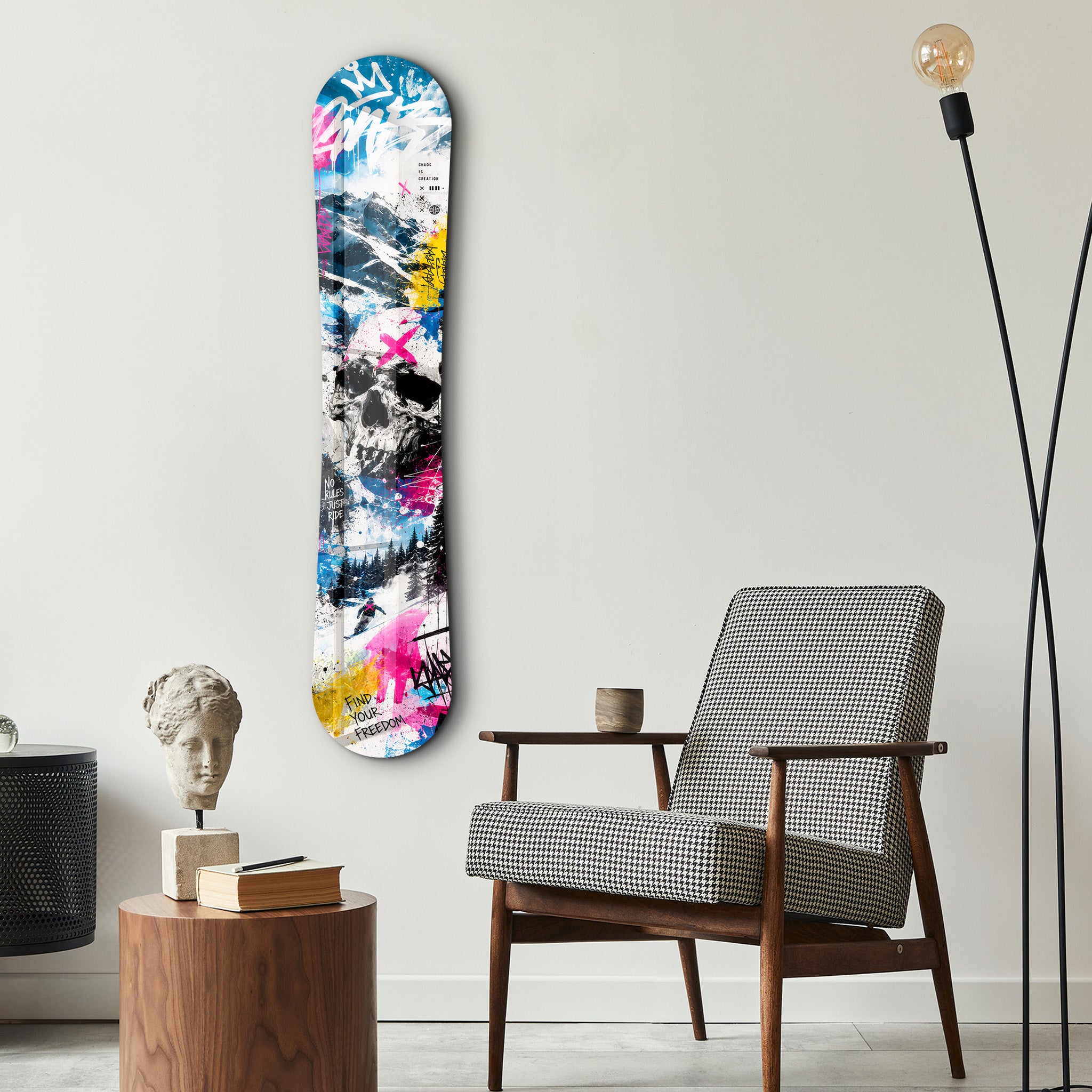 Artdesigna snowboard-themed glass wall art featuring a design inspired by snowboarding for modern home decor.