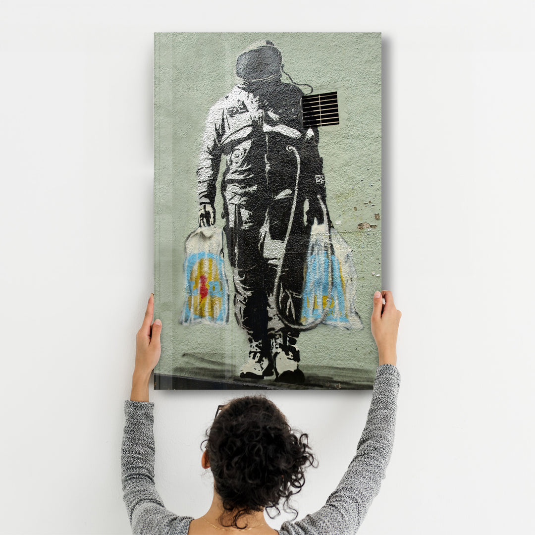 ・"Banksy - Shopper Spaceman"・Glass Wall Art - ArtDesigna Glass Printing Wall Art