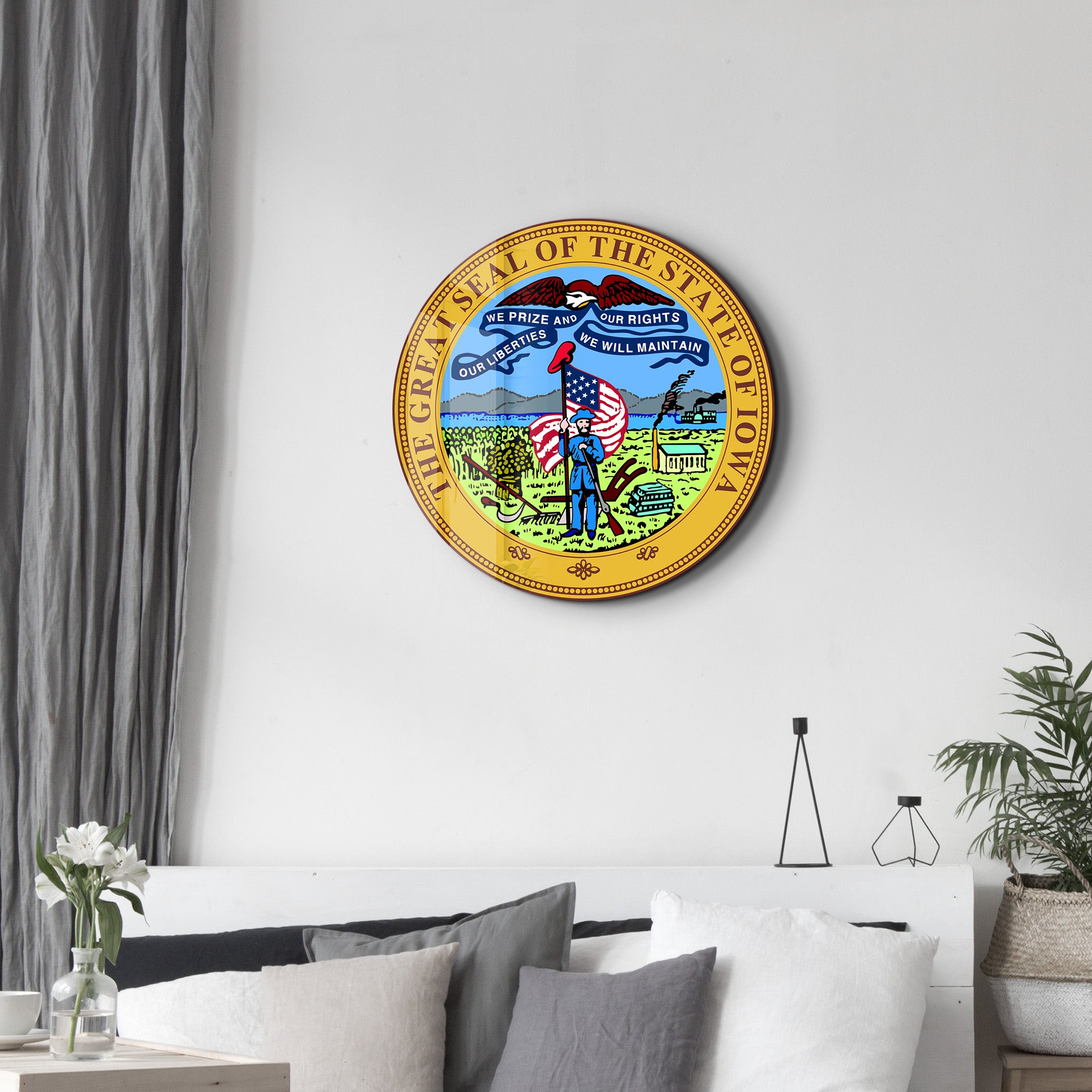 Iowa Seal – Round Glass Wall Art