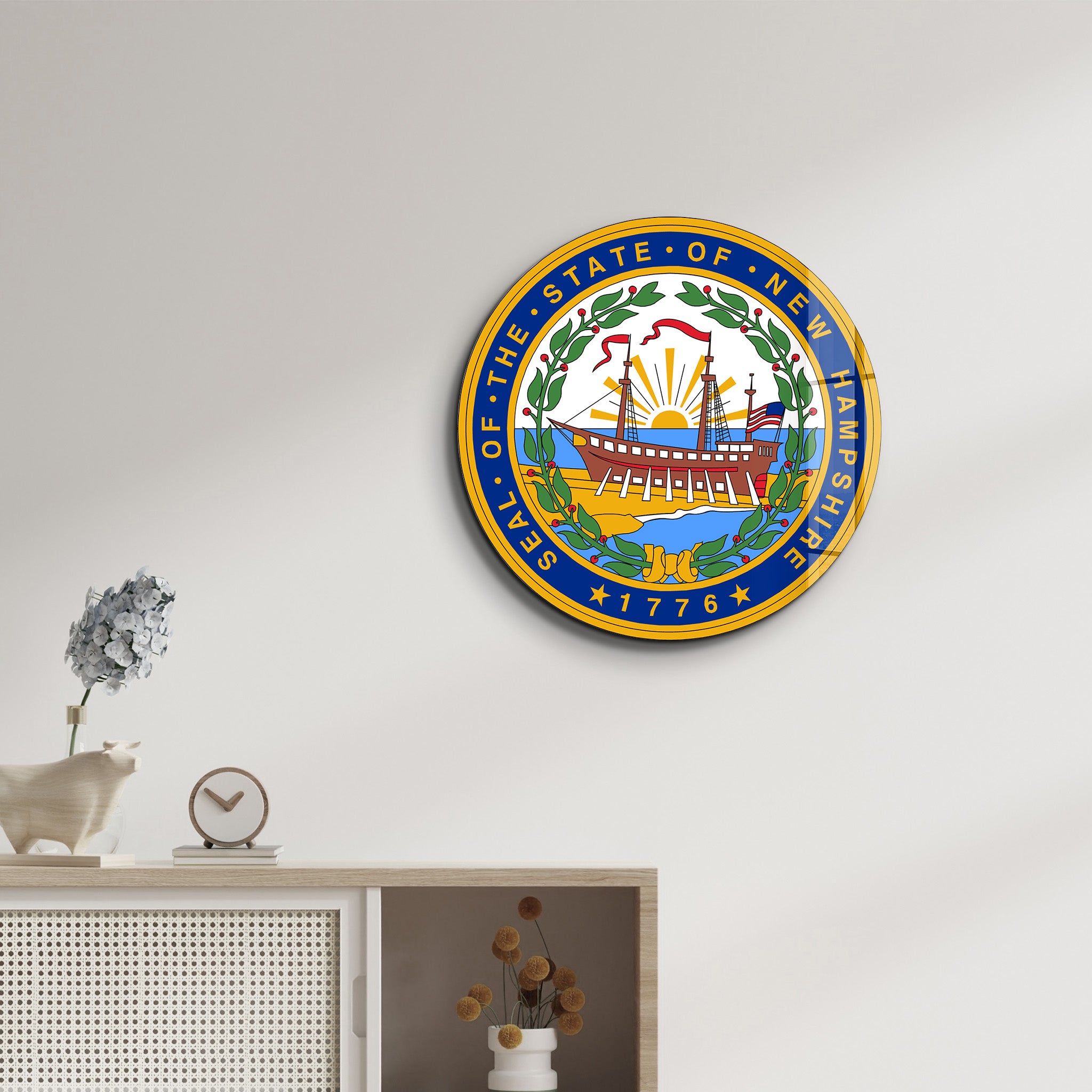 New Hampshire Seal – Round Glass Wall Art