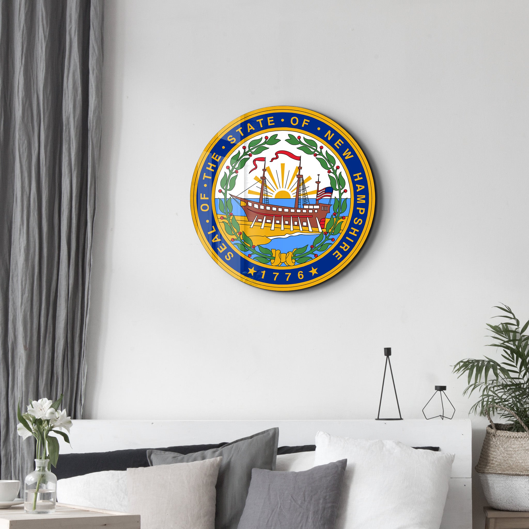 New Hampshire Seal – Round Glass Wall Art