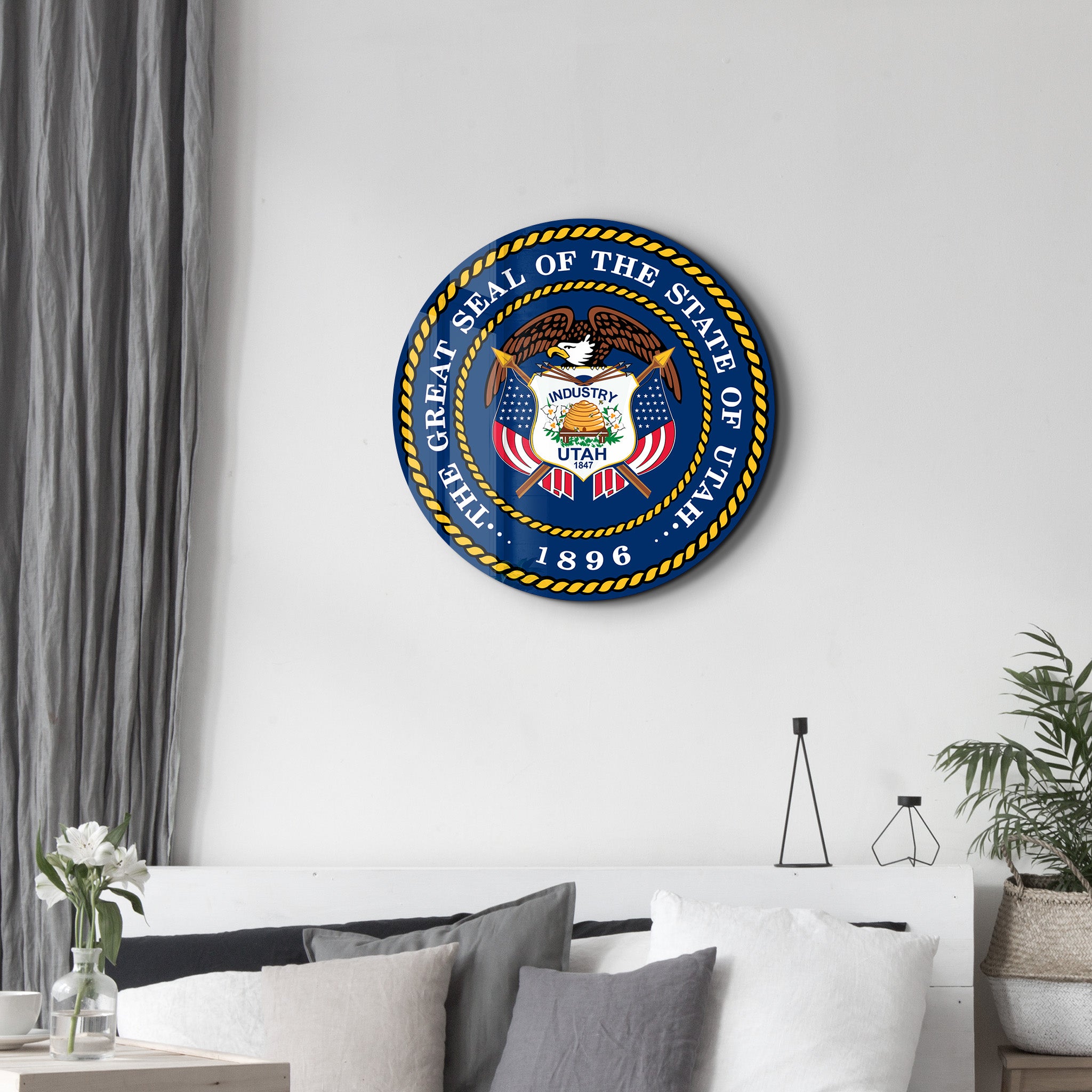 Utah Seal – Round Glass Wall Art