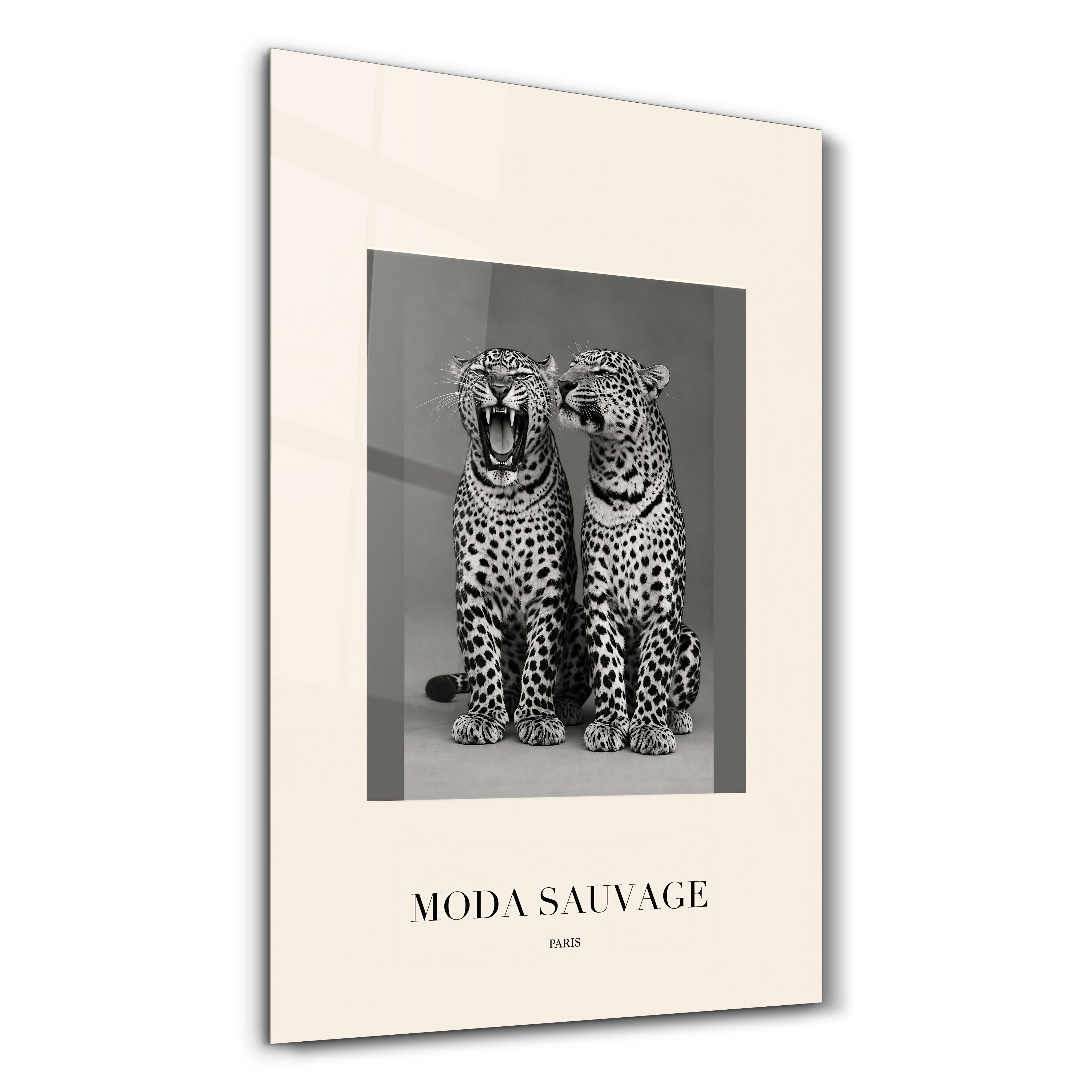 Artdesigna Moda Sauvage glass wall art with an abstract nature-inspired design on a glossy glass panel