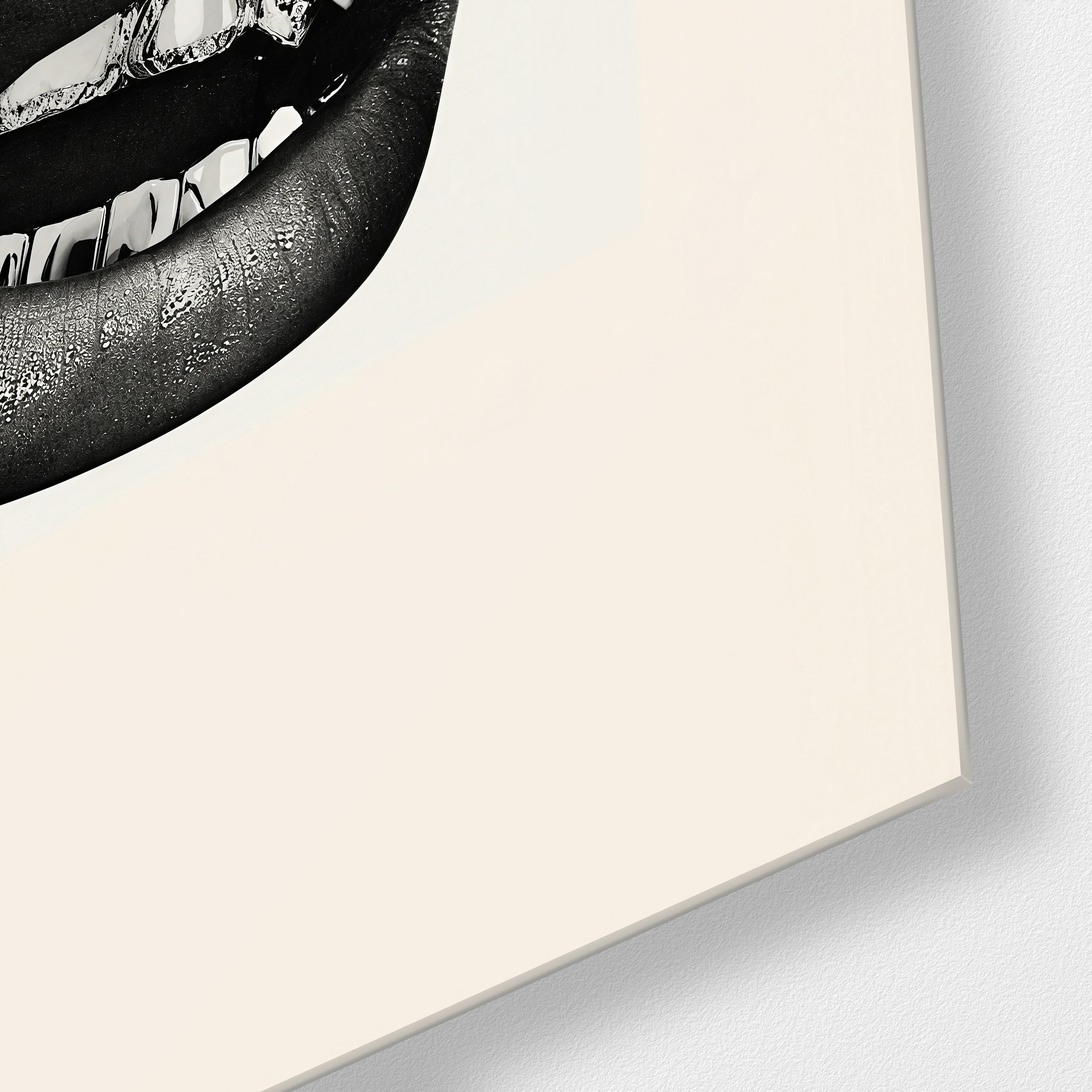 Golden Grin Artdesigna glass wall art close-up with vibrant golden details and textured finish