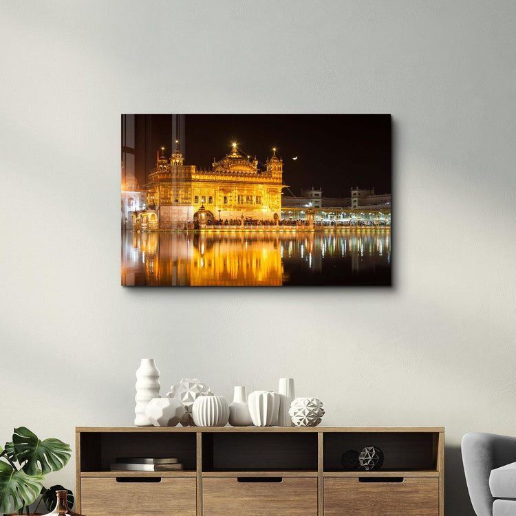 ・"The stunning Sikh Golden Temple in Amritsar, Punjab region in India"・Glass Wall Art - ArtDesigna Glass Printing Wall Art