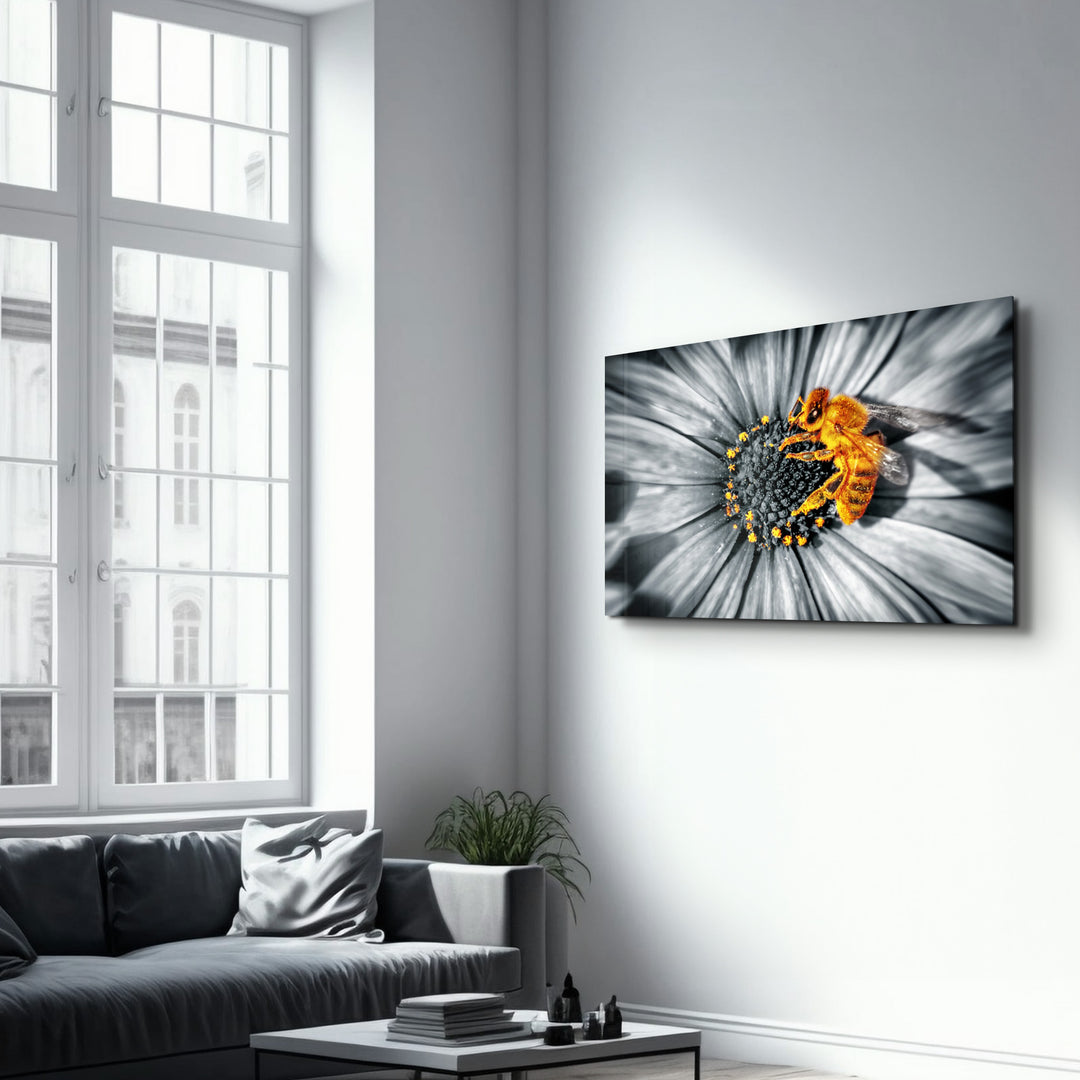 ・"Honey Bee"・Glass Wall Art - ArtDesigna Glass Printing Wall Art