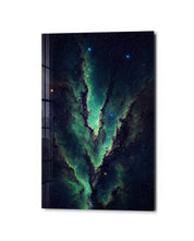Emerald Seam glass wall art by Artdesigna, studio view