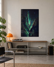 Emerald Seam glass wall art by Artdesigna, lifestyle view